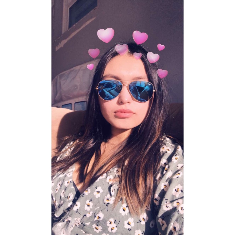 Meet your Posher, Karla